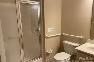 499 26th Ave NE, Hickory, NC 28601 - Photo 7