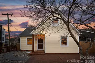 1424 Nandina St, Charlotte, NC 28205 - Photo 9