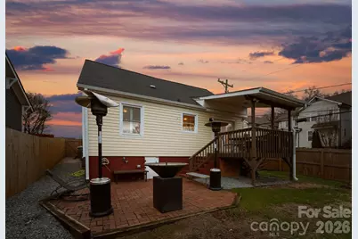 1424 Nandina Street, Charlotte, NC 28205 - Photo 11