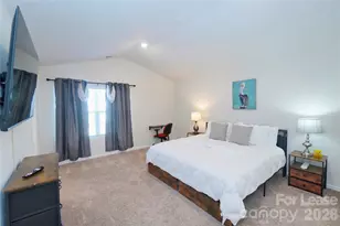 6008 Lowe Ln, Charlotte, NC 28214 - Photo 15