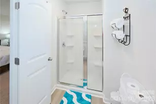 6008 Lowe Ln, Charlotte, NC 28214 - Photo 17