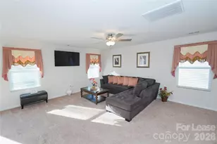 6008 Lowe Ln, Charlotte, NC 28214 - Photo 11