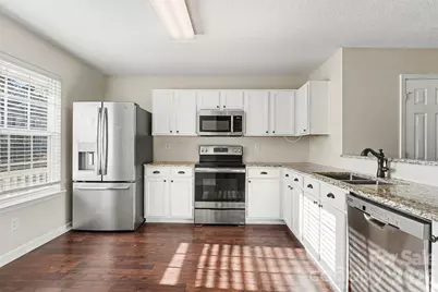 534 Canopy Court, Clover, SC 29710 - Photo 5