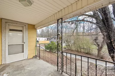 75 Travis Street, Clyde, NC 28721 - Photo 3