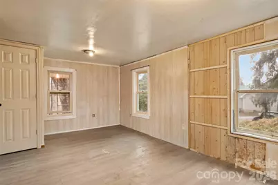 75 Travis Street, Clyde, NC 28721 - Photo 13