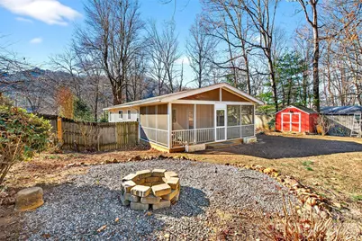 107 High Street, Black Mountain, NC 28711 - Photo 25
