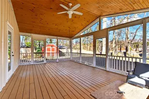 107 High St, Black Mountain, NC 28711 - Photo 5