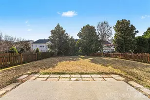 2919 Azalea Hills Dr, Charlotte, NC 28262 - Photo 25