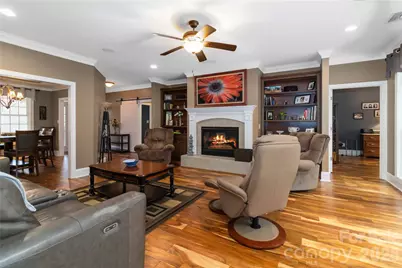 345 Clarendon Estates Drive, Clover, SC 29710 - Photo 9