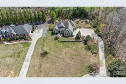 345 Clarendon Estates Drive, Clover, SC 29710 - Photo 33