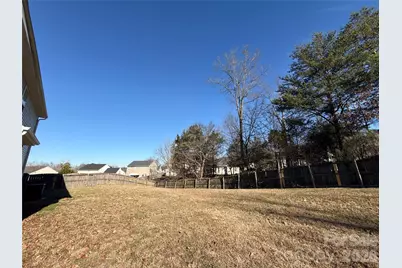 13802 Plowdon Court, Charlotte, NC 28215 - Photo 21