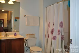 20 Foxden Dr, Fletcher, NC 28732 - Photo 7