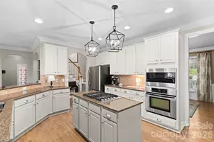 16040 Glen Miro Dr, Huntersville, NC 28078 - Photo 11