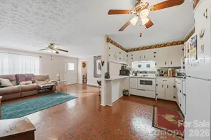 406 Wedgewood Pl SW, Lenoir, NC 28645 - Photo 27