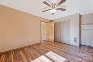 286 Pioneer Ridge Rd, Canton, NC 28716 - Photo 15
