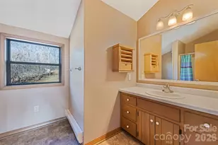 286 Pioneer Ridge Rd, Canton, NC 28716 - Photo 35