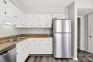 4748 Old Lantern Way, Charlotte, NC 28212 - Photo 13