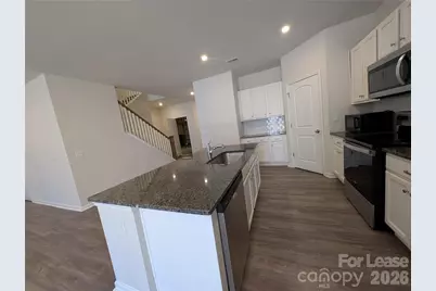 3340 Bluff Hill Lane, Charlotte, NC 28215 - Photo 5