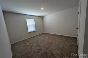 3340 Blf Hl Ln, Charlotte, NC 28215 - Photo 31