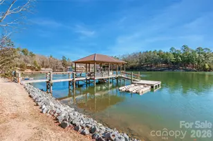 2240 Duck Cove Ln, York, SC 29745 - Photo 7