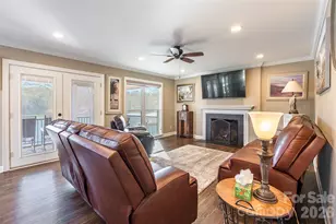 2240 Duck Cove Ln, York, SC 29745 - Photo 11