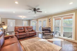 2240 Duck Cove Ln, York, SC 29745 - Photo 7