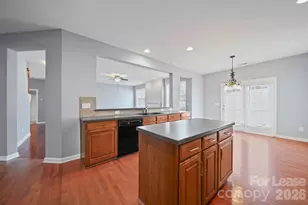 704 Springwood Dr, Waxhaw, NC 28173 - Photo 11