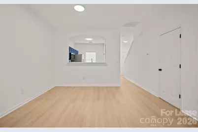 2270 Winthrop Chase Drive, Charlotte, NC 28212 - Photo 9