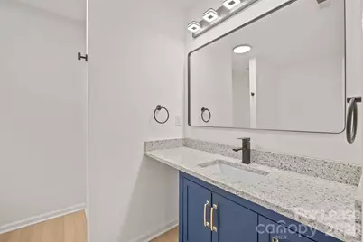 2270 Winthrop Chase Drive, Charlotte, NC 28212 - Photo 25