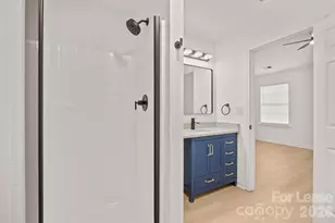 2270 Winthrop Chase Dr, Charlotte, NC 28212 - Photo 27