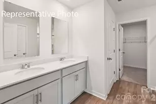 6732 Barcelona Wy, Charlotte, NC 28214 - Photo 17