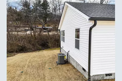 12 Harkins Avenue, Canton, NC 28716 - Photo 7