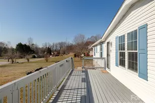 112 Lynn Estate Rd, Hendersonville, NC 28792 - Photo 3