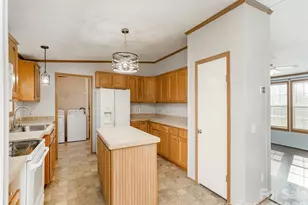 112 Lynn Estate Rd, Hendersonville, NC 28792 - Photo 7