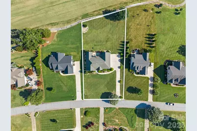 350 Royal Burgess Drive, Campobello, SC 29322 - Photo 47