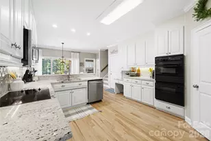 350 Royal Burgess Dr, Campobello, SC 29322 - Photo 9