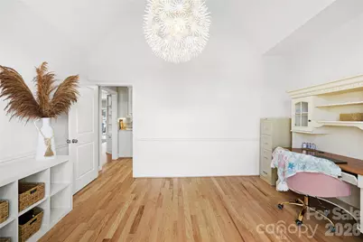 350 Royal Burgess Drive, Campobello, SC 29322 - Photo 13