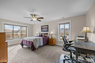 19 Dunsmore Avenue, Black Mountain, NC 28711 - Photo 17