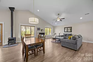 19 Dunsmore Ave, Black Mountain, NC 28711 - Photo 7