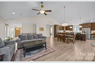 19 Dunsmore Avenue, Black Mountain, NC 28711 - Photo 7