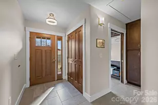 19 Dunsmore Ave, Black Mountain, NC 28711 - Photo 3