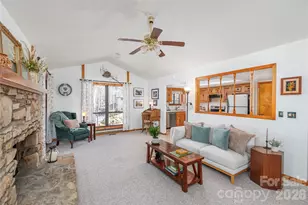 33 Ash Dr, Maggie Valley, NC 28751 - Photo 5