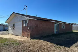 148 Windy Hill Dr, Forest City, NC 28043 - Photo 3