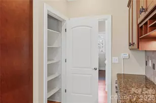 1391 Somerset Cove Dr, Winston Salem, NC 27103 - Photo 15