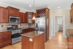 1391 Somerset Cove Dr, Winston Salem, NC 27103 - Photo 11