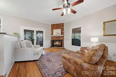 1347 10th Street Drive NW, Hickory, NC 28601 - Photo 5