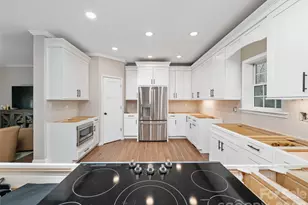 221 Creed Pittman Rd, Spruce Pine, NC 28777 - Photo 7