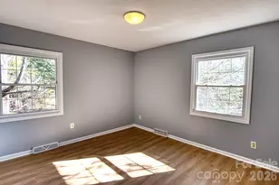 91 Haw Creek Cir, Asheville, NC 28805 - Photo 19