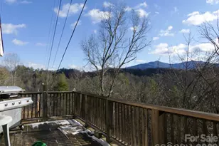 722 Union Hill Ridge Rd, Green Mountain, NC 28740 - Photo 17