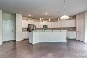 2118 Killian Creek Dr, Denver, NC 28037 - Photo 5